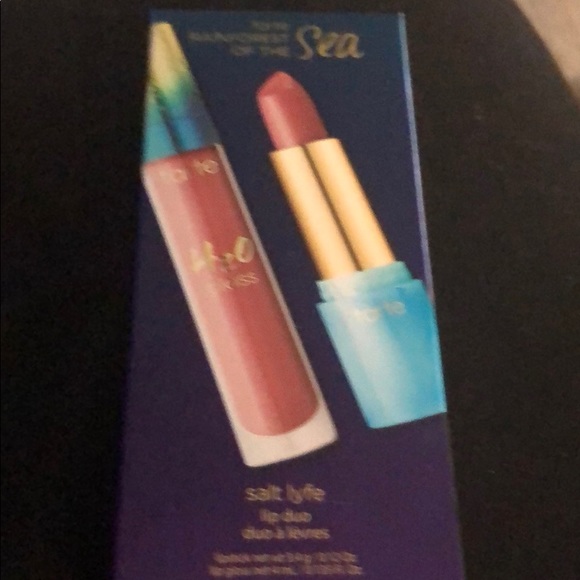 The Rainforest of the sea tarte lipstick lip duo - Picture 1 of 1